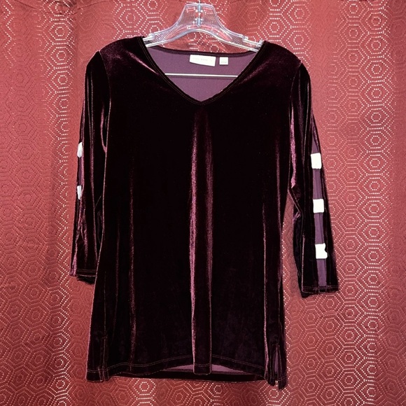 Susan Graver Tops - Susan Graver Burgundy Blouse XXS NWOT